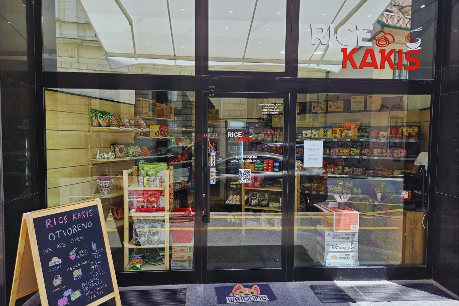 Ulaz u Rice Kakis trgovinu u Petrinjskoj 9, azijska hrana Zagreb