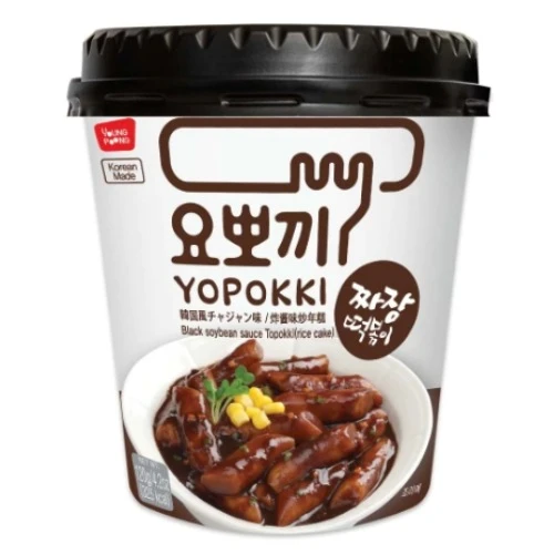 yopokki-jjajang-topokki-cup-120g.jpg Yopokki topokki s crnim grahom u čaši 120g – korejski snack