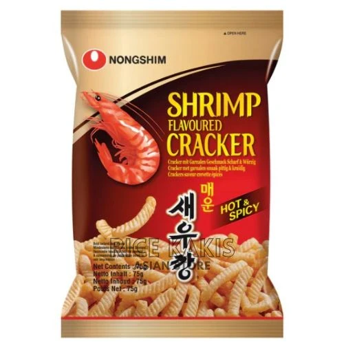 Nongshim Shrimp Crackers Hot & Spicy 75g, hrskavi krekeri s okusom kozica i pikantnim začinima, idealni za ljubitelje intenzivnih okusa.